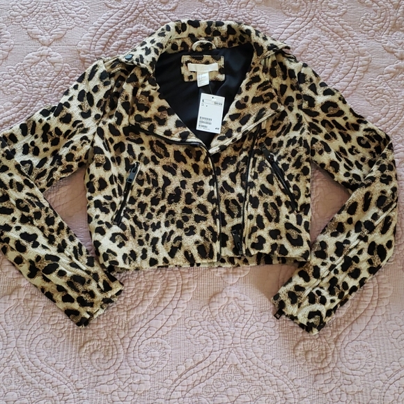 H&M Jackets & Blazers - Leopard print jackeg size 4 NWT